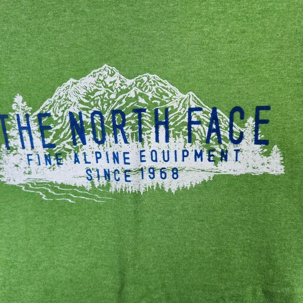 The North Face Green‎ Tshirt Spellout Logo Size XL
